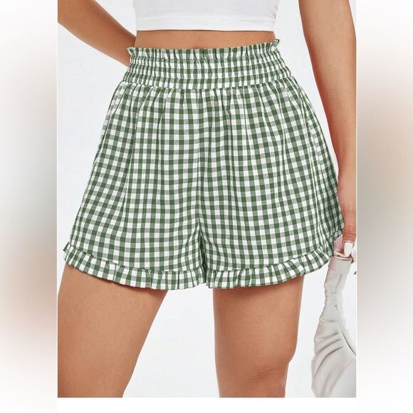 Green Gingham Women's Shorts with elastic waistband size large - Picture 7 of 7